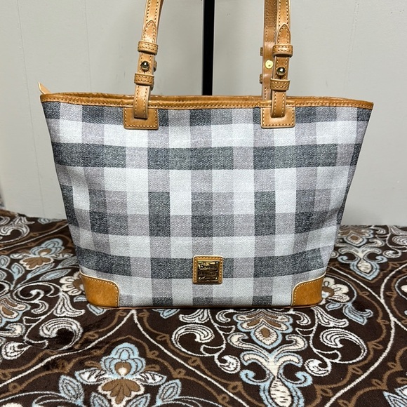Dooney & Bourke Gray and White Tote Bag with Leather Handles - Picture 1 of 16